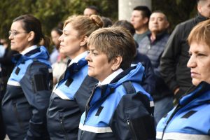 Alicia encabezó el acto por el 138° Aniversario de la Policía de Santa Cruz