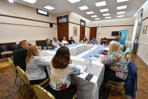 Alicia concretó mesa de trabajo con referentes del sector de la pesca y puertos de Santa Cruz