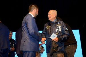 El Gobierno de Santa Cruz reconoció a veteranos de la Guerra de Malvinas en Caleta Olivia