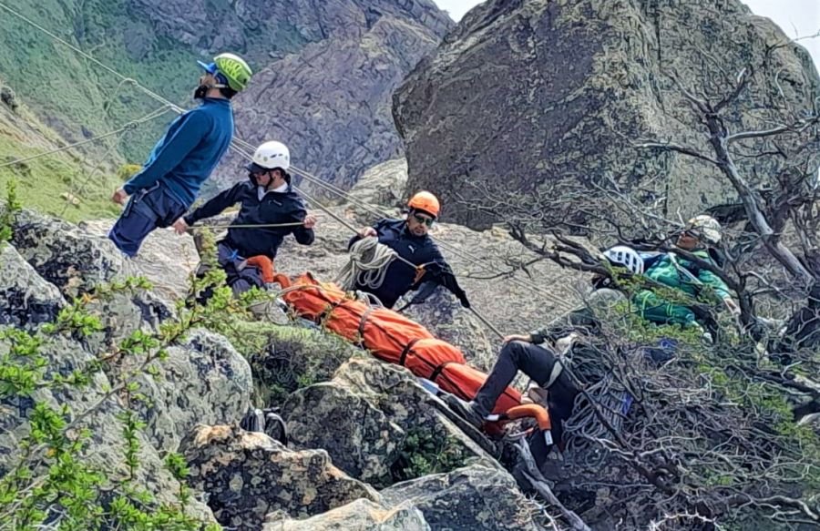 Protección Civil realizó el curso de Montañismo y Rescate en Espacios Agrestes