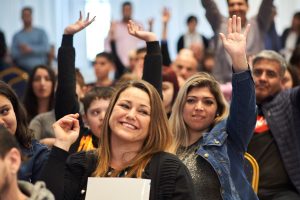 Hechos Para Crecer: Alicia hizo entrega de 27 viviendas del programa “Techo Digno”