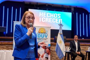 Alicia: “Un hogar es un hecho concreto que ayuda a formar y fortalecer a la familia”