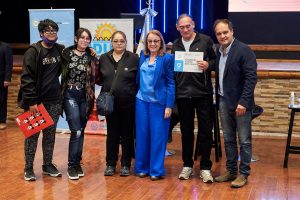 Alicia: “Un hogar es un hecho concreto que ayuda a formar y fortalecer a la familia”