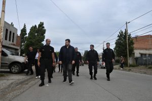 Seguridad recorrió barrios en Caleta Olivia con el fin de fortalecer la prevención del delito