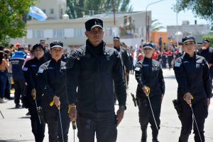 El Gobierno provincial acompañó el acto central por el 121° Aniversario de Caleta Olivia