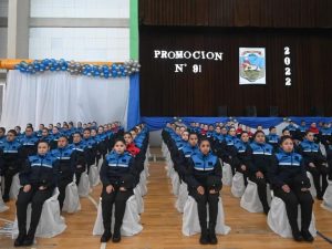 Egresaron 162 agentes de la Policía de Santa Cruz
