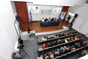 El Gobierno y la UTN Facultad Regional Santa Cruz presentaron la Diplomatura en Soporte Tecnológico