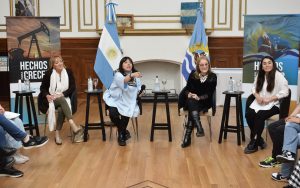 Alicia recibió a estudiantes que forman parte del Parlamento Juvenil del Mercosur