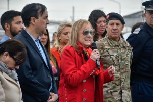 Alicia participó de la inauguración del “Paseo de las Banderas” en Río Gallegos