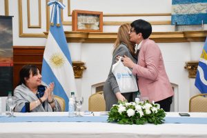 Alicia encabezó la firma de convenios de “Proyectos Federales de Innovación 2022”
