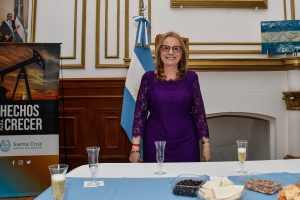 Alicia: “Que estas fiestas nos encuentren junto a la familia santacruceña”