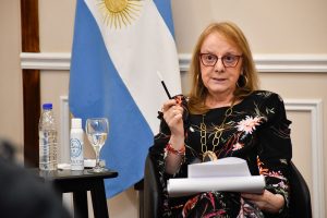 Alicia: “Estamos defendiendo la democracia y los intereses de la provincia. Que ser valiente no salga tan caro”