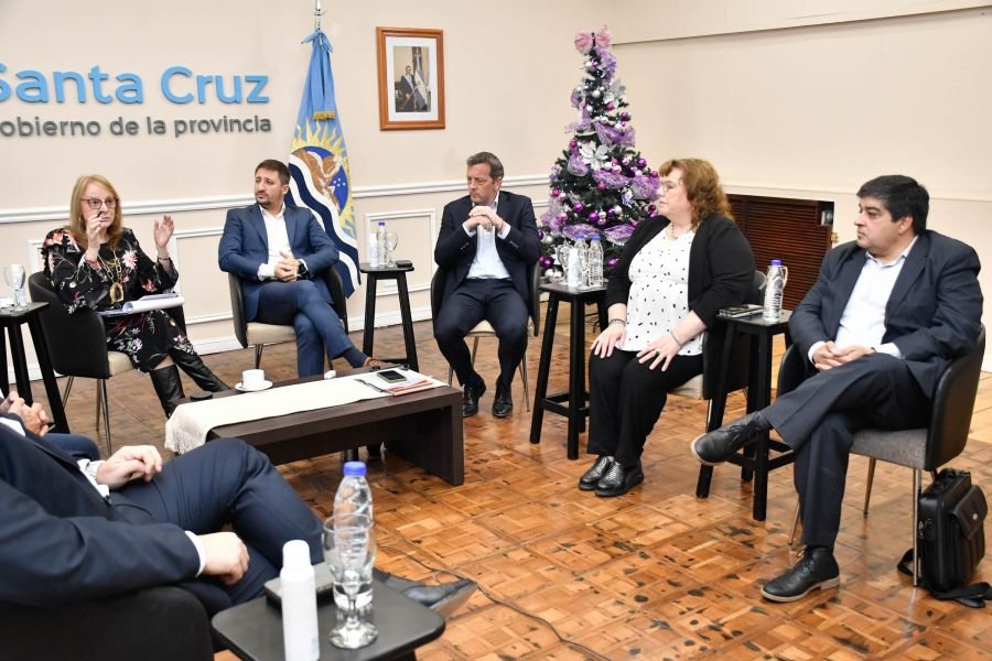 Alicia: “Estamos defendiendo la democracia y los intereses de la provincia. Que ser valiente no salga tan caro”