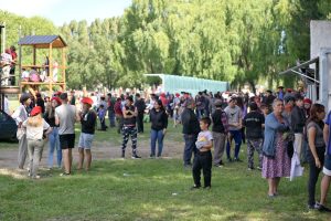 Sigue realizándose la 32ª Edición de la Fiesta Nacional de la Cereza en Los Antiguos