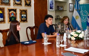 Alicia se reunió con representantes del Centro de Estudiantes de Santa Cruz en La Plata