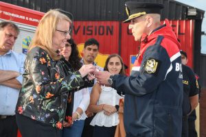 Alicia entregó una nueva autobomba al Cuartel de Bomberos de El Calafate
