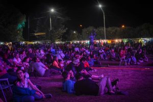 Destacan la importancia de las fiestas populares en Santa Cruz