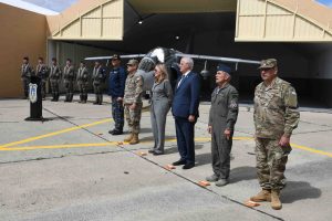 Alicia presentó los aviones Pampas modernizados en Río Gallegos