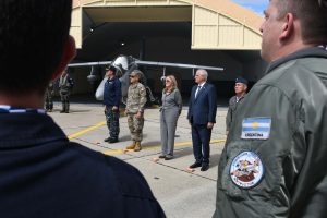 Alicia: “Estos aviones son de nuestra industria y demuestran la capacidad que tenemos los argentinos”