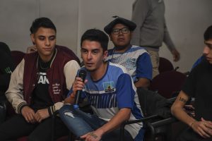 Alicia recibió a la delegación que representó a Santa Cruz  en Cosquín