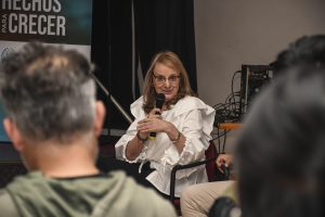 Alicia recibió a la delegación que representó a Santa Cruz  en Cosquín