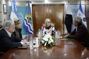 Alicia recibió la invitación de la Sociedad Rural de Río Gallegos para asistir a la tradicional exposición ganadera