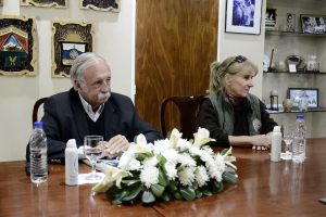 Alicia recibió la invitación de la Sociedad Rural de Río Gallegos para asistir a la tradicional exposición ganadera