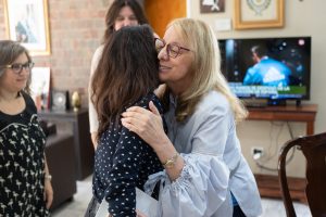 Alicia recibió en Casa de Gobierno a Julia Rosemberg, autora del libro “Evita y las mujeres”