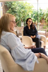 Alicia recibió en Casa de Gobierno a Julia Rosemberg, autora del libro “Evita y las mujeres”