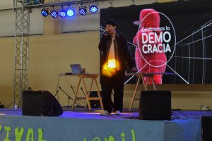 Hoy "Celebramos la democracia" con gran participación de la juventud de Río Gallegos
