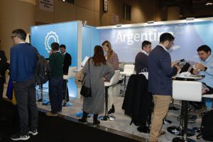Feria PDAC: Santa Cruz fue reconocida en Canadá por ser la provincia que más empleo femenino genera en minería