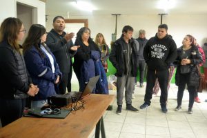 Se llevó adelante una reunión por la realización de obras en el barrio Santa Cruz