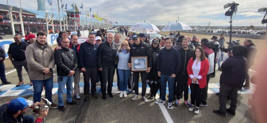 Segunda Fecha: Alicia dio la largada de la Clase 3 del Turismo Nacional que se disputa en Río Gallegos