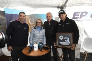Alicia estuvo en el podio junto a los ganadores de la Clase 3 del Turismo Nacional en Río Gallegos