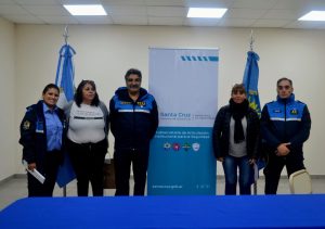 Servicios Públicos entregó computadoras a comisarías de la Mujer y la Familia