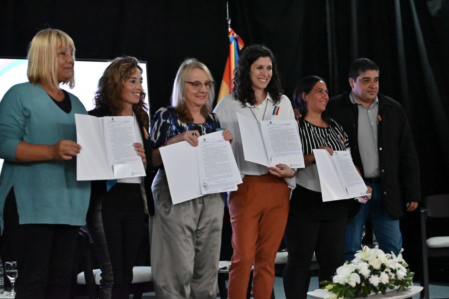 40 años de Democracia: Alicia pidió respeto y que no haya discriminación en la sociedad