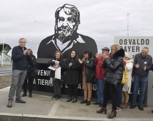 Alicia homenajeó a Osvaldo Bayer en Río Gallegos