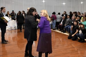 Alicia entregó las llaves de viviendas a 50 familias de Río Gallegos