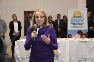 Alicia: "Esto es resultado de una planificación para que más familias tengan su techo propio”