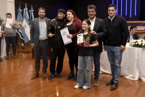 Alicia: "Esto es resultado de una planificación para que más familias tengan su techo propio”