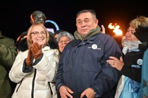 Alicia participó de la vigilia en el Día del Veterano y de los Caídos en la Guerra de Malvinas