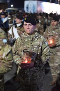 Alicia participó de la vigilia en el Día del Veterano y de los Caídos en la Guerra de Malvinas