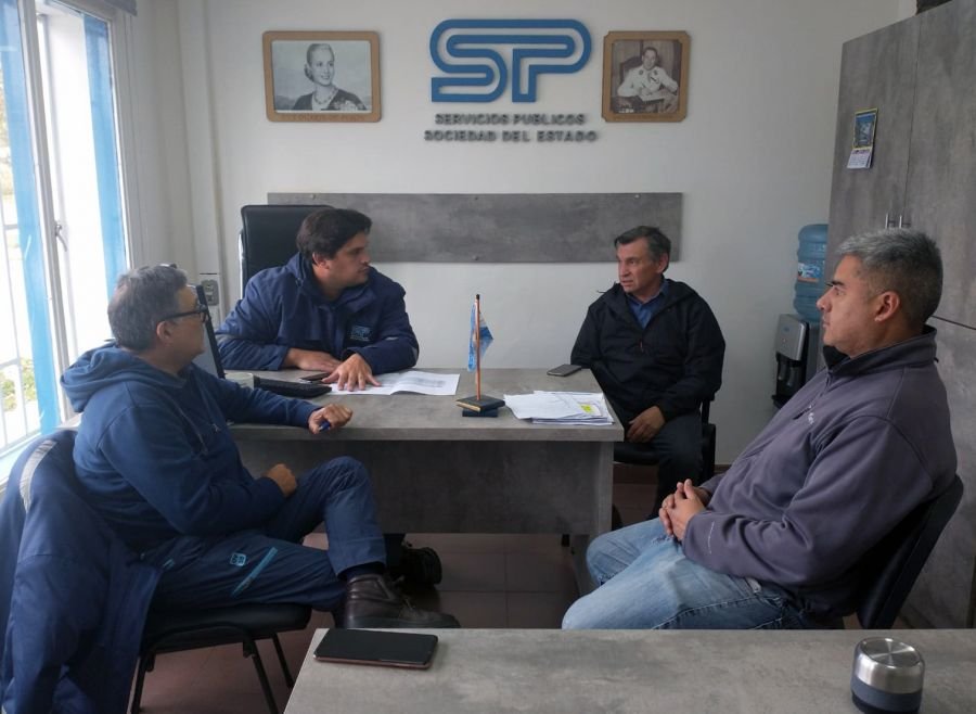 Se amplían redes de agua y electricidad en 28 de Noviembre