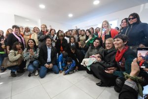 Alicia inauguró la nueva sede del Sindicato de Amas de Casa de Santa Cruz