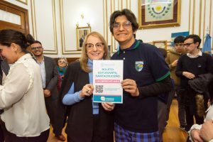 Alicia presentó el Programa “Boleto Estudiantil Santacruceño”