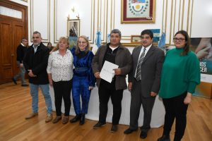 Alicia entregó dos nuevas ambulancias para fortalecer el sistema de salud