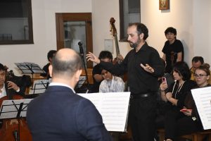 “Glaciares en Concierto 2023”: Las Orquestas Salesiana de Puerto Natales y Juvenil El Calafate cerraron la primera jornada