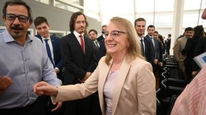 Alicia disertó sobre el desarrollo productivo de Santa Cruz en el Instituto de Servicio Extranjero de la Nación
