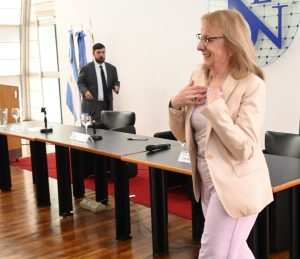 Alicia disertó sobre el desarrollo productivo de Santa Cruz en el Instituto de Servicio Extranjero de la Nación