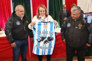 Alicia fue la invitada de honor en el 100° Aniversario del Club Atlético Puerto Santa Cruz
